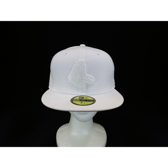 New Era Other - New Era 59FIFTY Boston Red Sox Hat White Out Fitted Size 7 1/2 MLB Baseball Cap